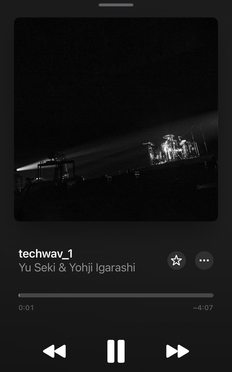 Keita_ymd10's tweet photo. 今日の通勤のお供🎧
Yu Seki & Yohji Igarashi
「techwav_1」
朝からカロリー重めで最高。
これ聴きながら通勤してます🔥
#通勤のお供 #YuSeki #YohjiIgarashi #techwav_1 https://t.co/RJgzXPdOCT