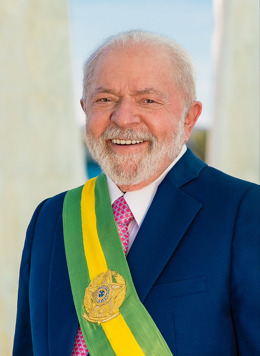 leonelbrizolarj's tweet photo. Lula jantou a Globo! https://t.co/tIUioNKeUs