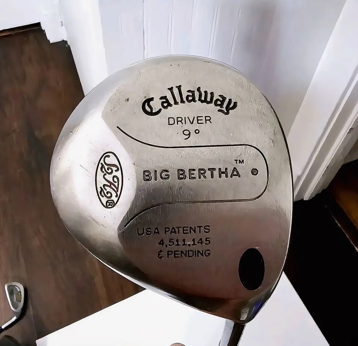 NUCLRGOLF's tweet photo. The new generation will never understand how awesome this driver was 🔥🏌️ https://t.co/qcFLKHTYjN