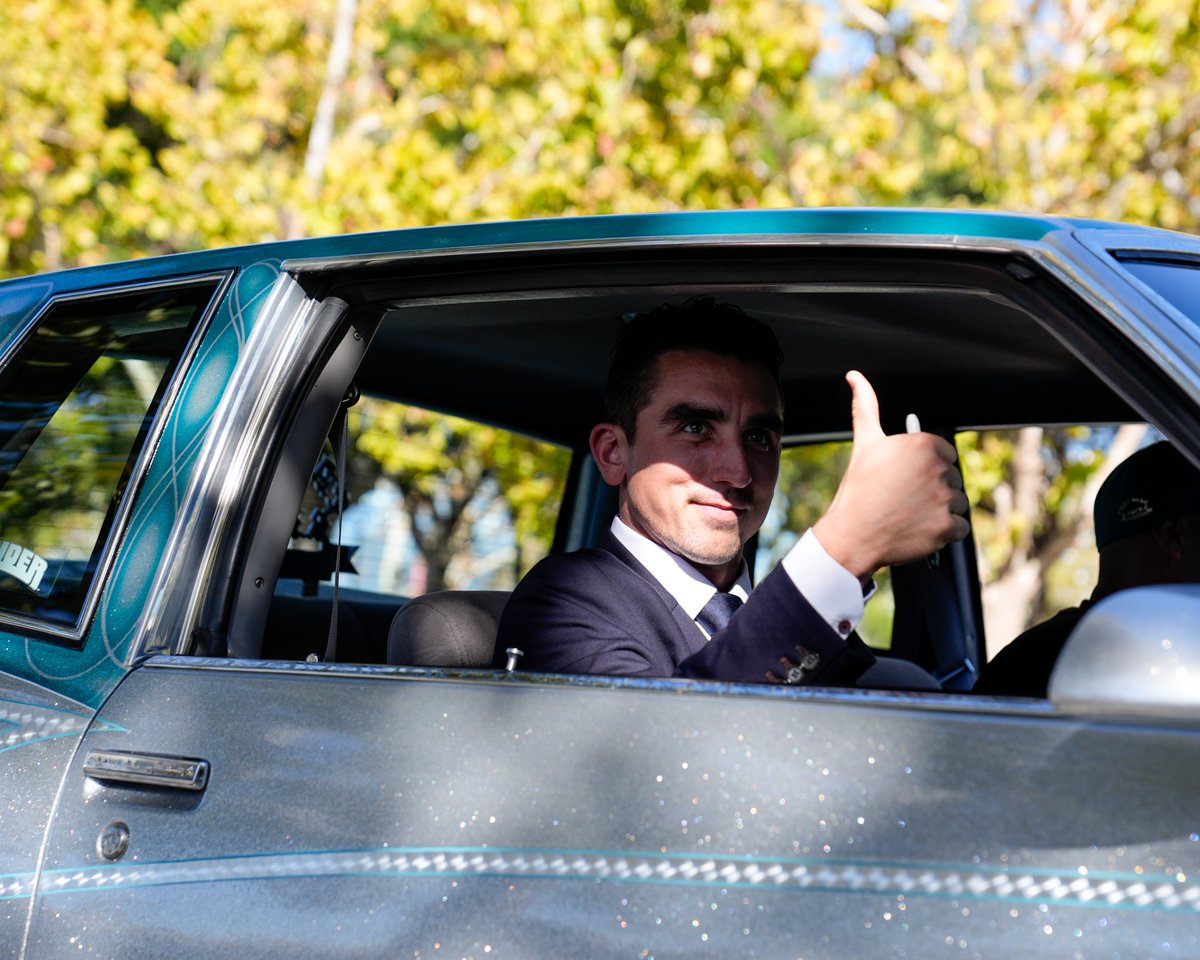 SanJoseSharks's tweet photo. Pulling up to opening night in a lowrider. 😮‍💨 https://t.co/Hd0HuLhH9Z