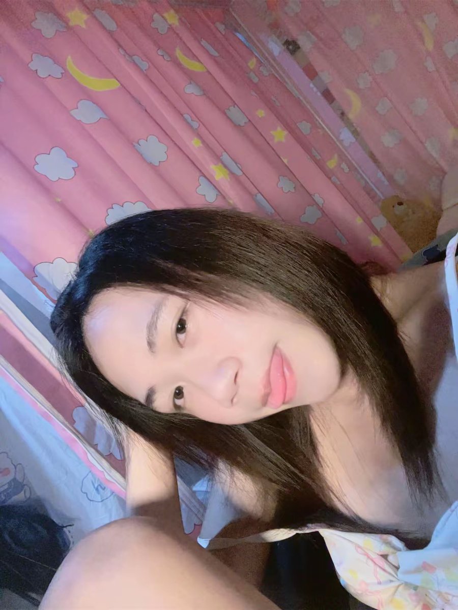 Thirawat_09's tweet photo. 😜 #เพชรบูรณ์ #สาวสอง https://t.co/iWUhljhgnS