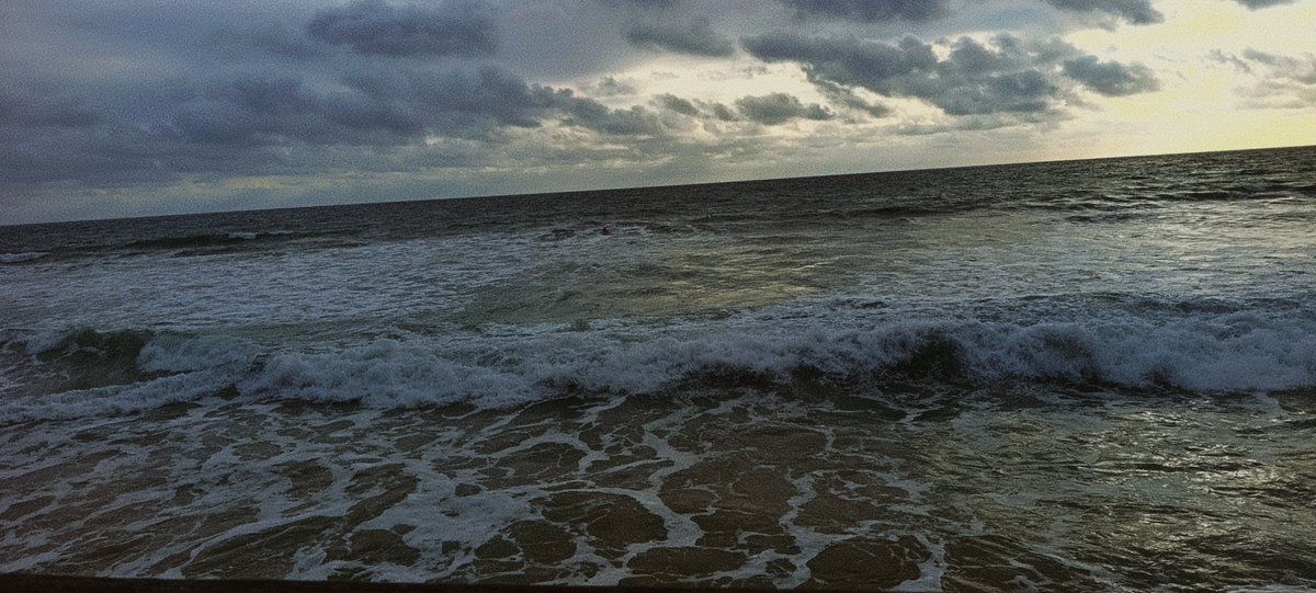 NVvVnnnM's tweet photo. episodio playita https://t.co/eYNaZDiRGJ