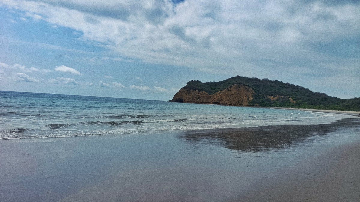 NVvVnnnM's tweet photo. episodio playita https://t.co/eYNaZDiRGJ