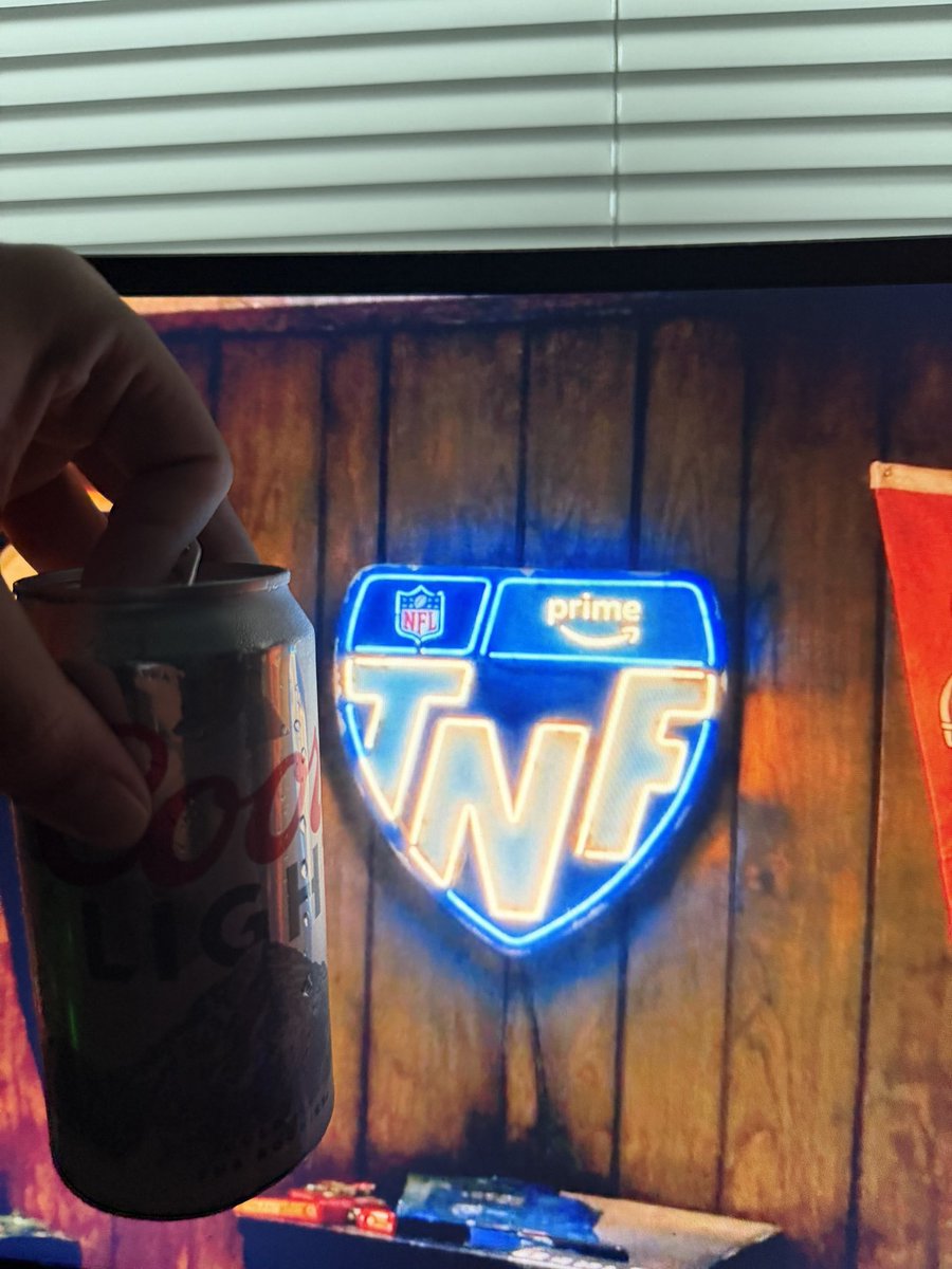 LukewarmMitch's tweet photo. Cinema https://t.co/bPLMx4rp9O