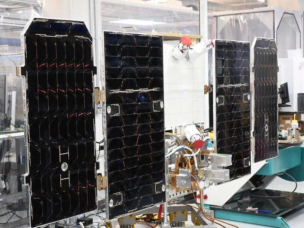 wallstengine's tweet photo. $GOOGL JUST PUT ITS AI CHIPS INTO ORBIT FOR THE FIRST TIME

Google and Planet Labs $PL have successfully launched Project Suncatcher M1 aboard SpaceX’s Transporter-18 mission.

Planet says it has already made contact with the spacecraft and begun commissioning. This is the first-ever in-orbit test of Google’s Tensor Processing Units, or TPUs.

The refrigerator-sized prototype carries four Trillium TPUs, Google’s custom AI accelerators.

This is not yet an orbital data center. The goal is to see whether the same type of AI hardware Google uses on Earth can survive launch and reliably run machine-learning workloads in low Earth orbit.

There are three major engineering problems Google is testing:

RADIATION: cosmic radiation can corrupt calculations or damage electronics. Google previously tested Trillium TPUs with proton radiation and found they could withstand more total radiation than expected over a five-year mission.

COOLING: there is no air in space, so fans cannot cool the chips. Heat has to be moved through heat pipes into radiators and then emitted away from the spacecraft. The current prototype is expected to run AI workloads in roughly 15-minute bursts before allowing the system to cool.

NETWORKING: Google’s long-term plan is not one satellite, but clusters of satellites carrying dozens of TPUs each and connected through high-speed laser links.

Google estimates future AI workloads could require tens of terabits per second between satellites. Its ground prototype has already demonstrated 800 Gbps in each direction.

Why put AI compute in space at all?

In the right low-Earth orbit, solar panels can generate up to 8x more power than on Earth because satellites can receive near-continuous sunlight, reducing one of the biggest constraints facing AI data centers: electricity.

The economics:

Google estimates that if launch costs eventually fall below roughly $200 per kilogram by the mid-2030s, the cost of operating compute in space could begin approaching the energy cost of comparable terrestrial data centers.