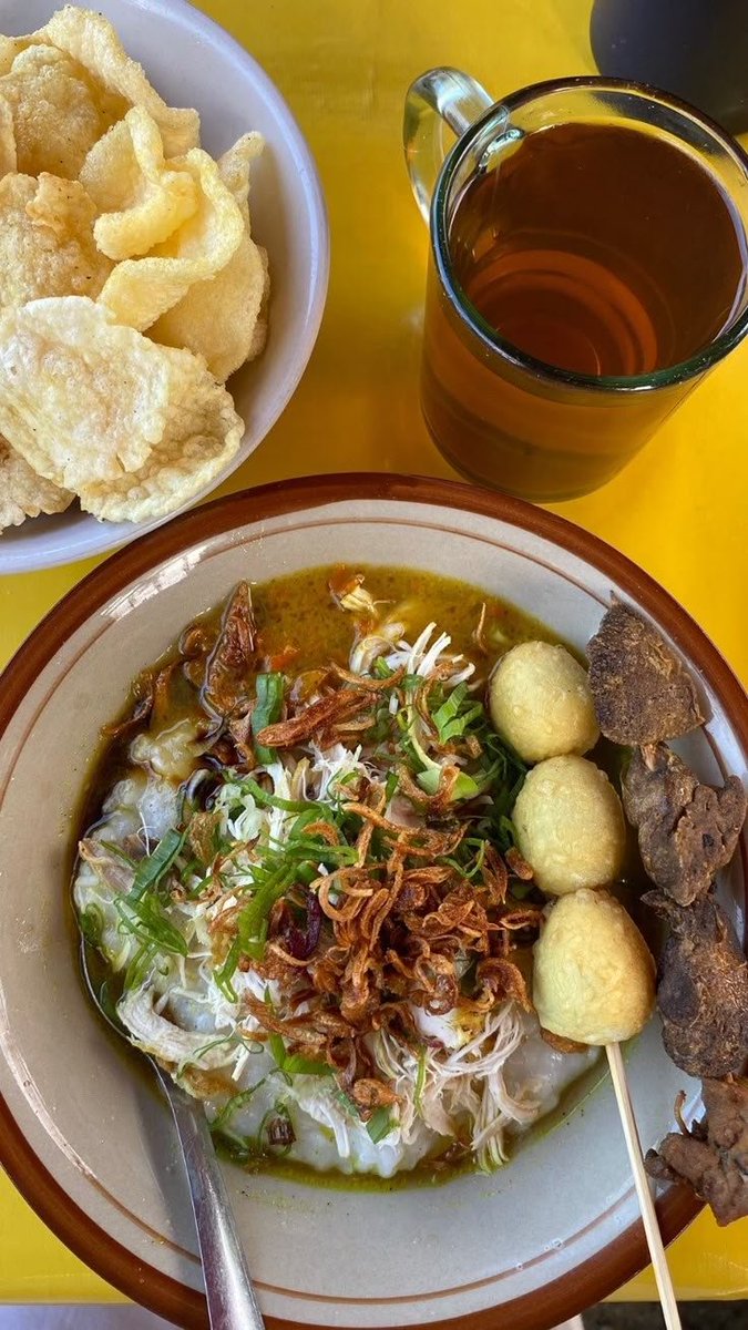 atmaRYUL's tweet photo. Selamat pagi wahai pemilik hatiku. Jangan lupa sarapan biar kuat menjalani hari. selain makan cintaku, harus juga makan biar kuat 🫰lop yu sekebon https://t.co/cSq87UWjx3