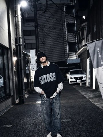 JEONKH_'s tweet photo. the color version of the jungkook photos https://t.co/6EJFDMfREf