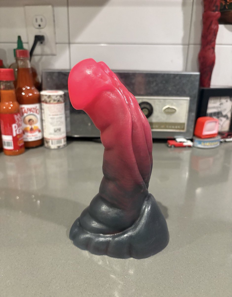 sexmarestoys's tweet photo. From sketch to finished colorful goo #dongs https://t.co/XOg9PBkSQX