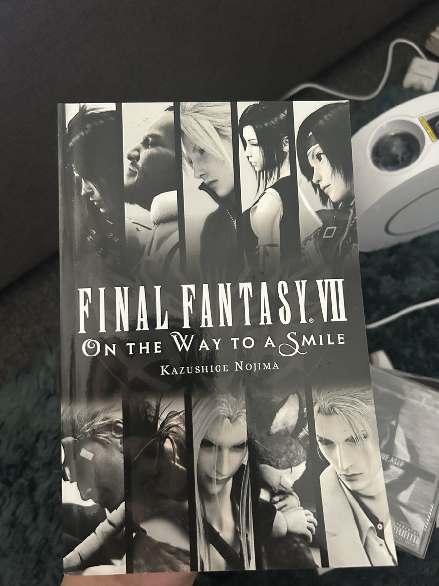s6torutapes's tweet photo. finally gonna start reading 🤭 https://t.co/WmIs2qWnDn