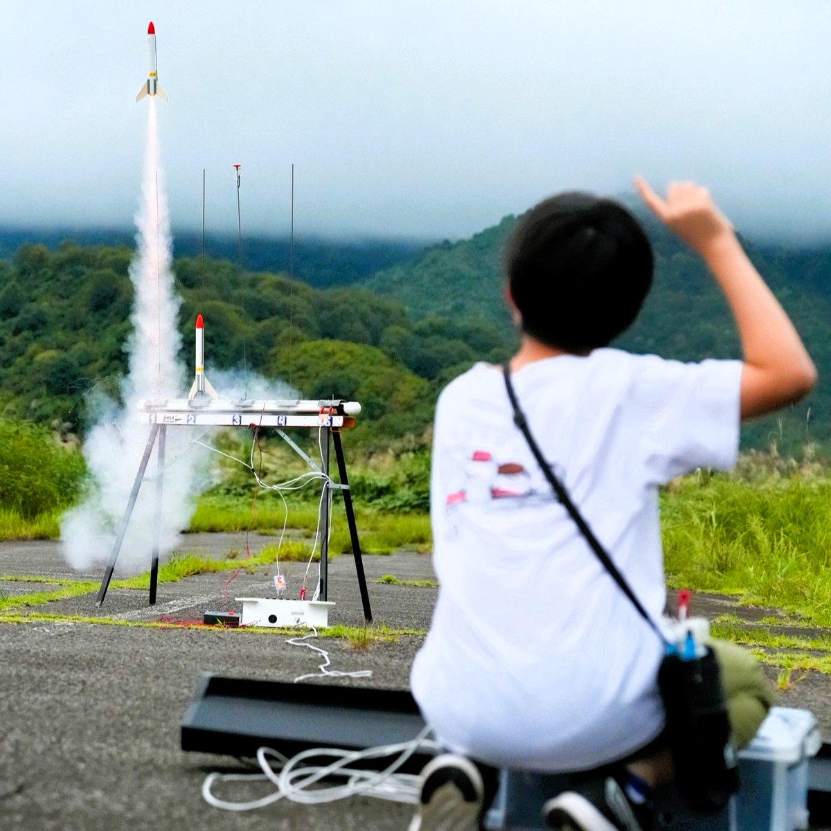 NihonUniv_CST's tweet photo. 【実施報告】Rocket-tail✕航空宇宙工学科髙橋研究室ロケットキャンプを実施しました。
■詳細こちら
https://t.co/JcoJmKl8Mq
■八海山セミナーハウス詳細
https://t.co/JDwbOimX79
#日本大学理工学部 #日大理工 #航空宇宙工学科 #八海山セミナーハウス #モデルロケット打ち上げ #天体観測 https://t.co/EmUsTVdRTl