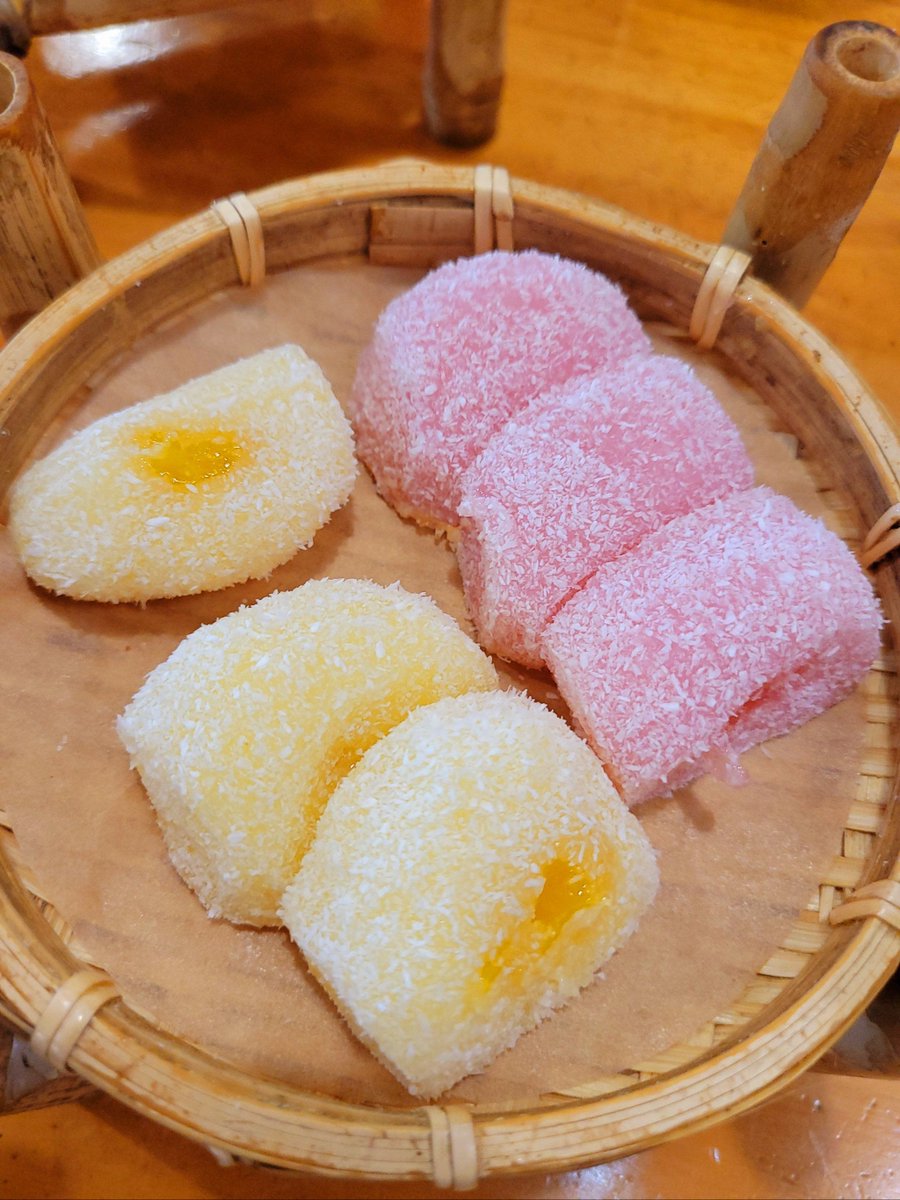 jinoddeye's tweet photo. Hey guys, check out this awesome rice cake from Zhaonuo! The chewy texture is so good, and it’s a must-try snack for anyone who loves delicious, satisfying treats!， https://t.co/Zs5oXsKZEw