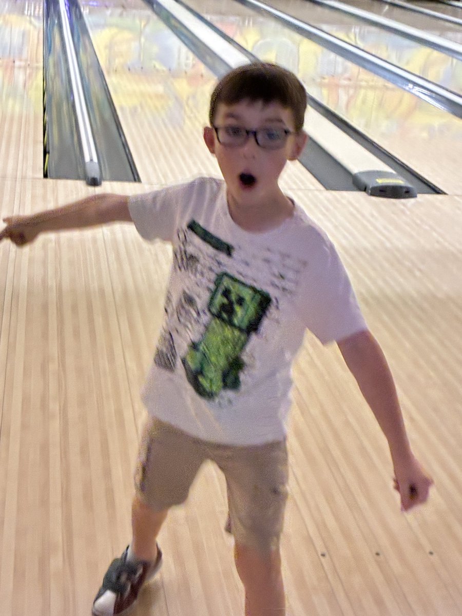 fssdPGES's tweet photo. We had the absolute BEST time taking these little cuties bowling today since they were our top 20 fundraisers!  It was the best time.  We ate a LOT of pizza, had a lot laughs, and bowled until we couldn’t bowl anymore! https://t.co/9fDSXsgizV