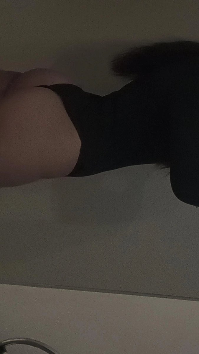 Mars7ixj's tweet photo. doing my #nsfwtwt intro

♡ hi my name is M.☠️🥵
♡ 19
♡ she / her 
♡ 🇨🇱🇻🇪
♡ sub 
♡ dms open !! 

let’s be moots <3
#nsfw #nsfwtwtًً  chudai wataa https://t.co/WVoHEyRGGl