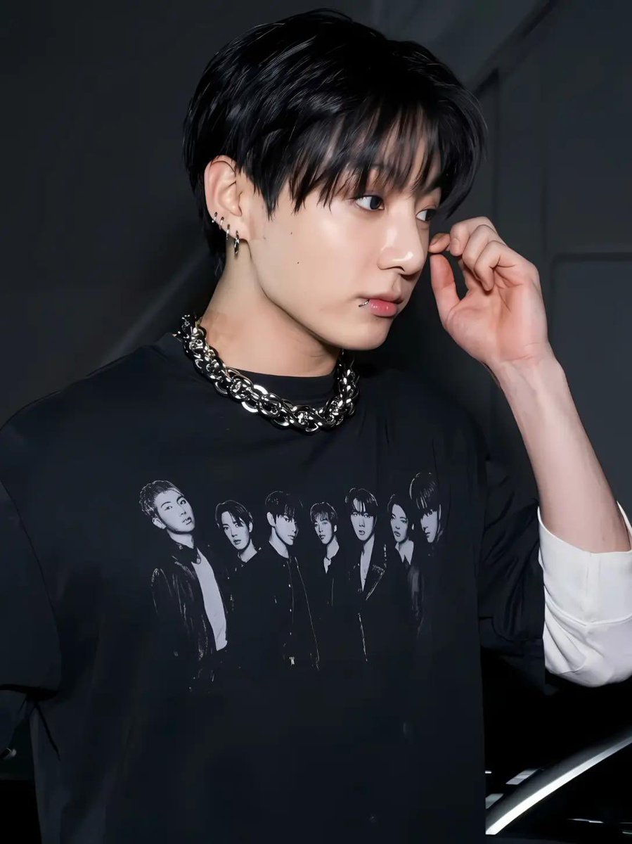 JEONKH_'s tweet photo. my crush https://t.co/hSkJUmsyY0