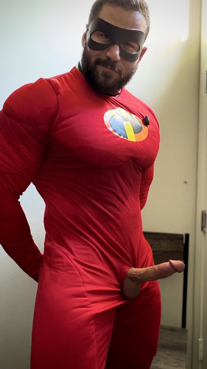 luvs477's tweet photo. Any of you bottoms applying to become a sidekick? 🦸‍♂️ https://t.co/yKeBIc7WUL
