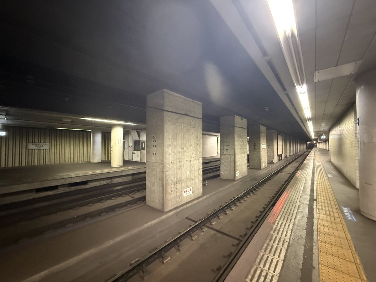 kotsu_231's tweet photo. 京成3200の初乗車が東成田だなんて予想できるわけがない https://t.co/kiaggaxBft