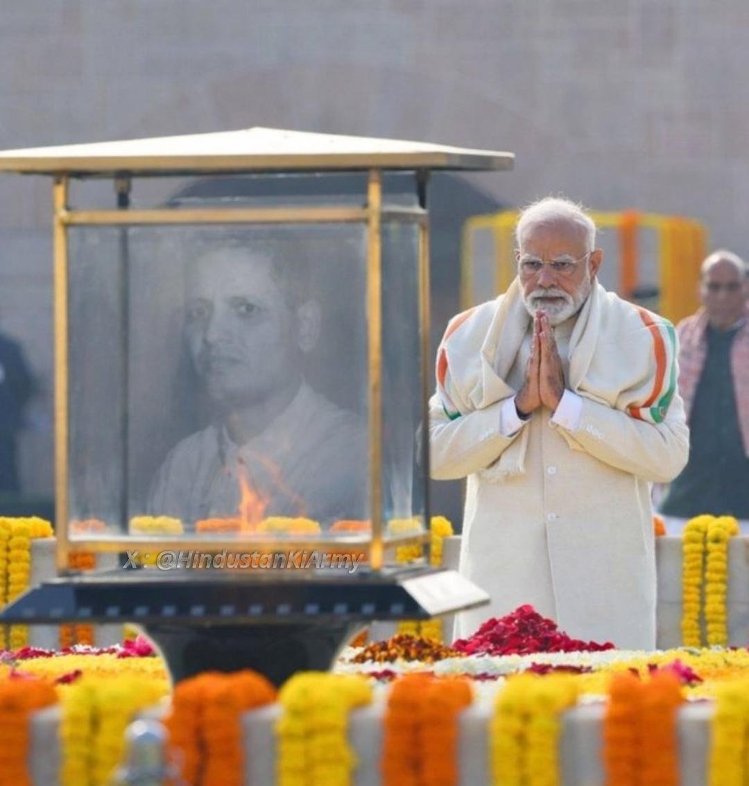 HindustanKiArmy's tweet photo. नाथूराम गोडसे जी को शत शत नमन 🙏

#नाथूराम_गोडसे_जी_अमर_रहें https://t.co/LBXR8b1Nke