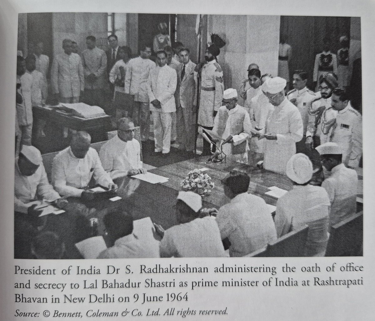 prasoon_sapra's tweet photo. On his jayanti, remembering the second Prime Minister of #Bharat , #LalBahadurShastri ji. A true son of the soil, Shastri ji was a living embodiment of honesty, simplicity, patriotism and pragmatism. 
Jai Jawan, Jai Kisan!

Some glimpses of his inspiring journey- https://t.co/37QZPQ2VKH