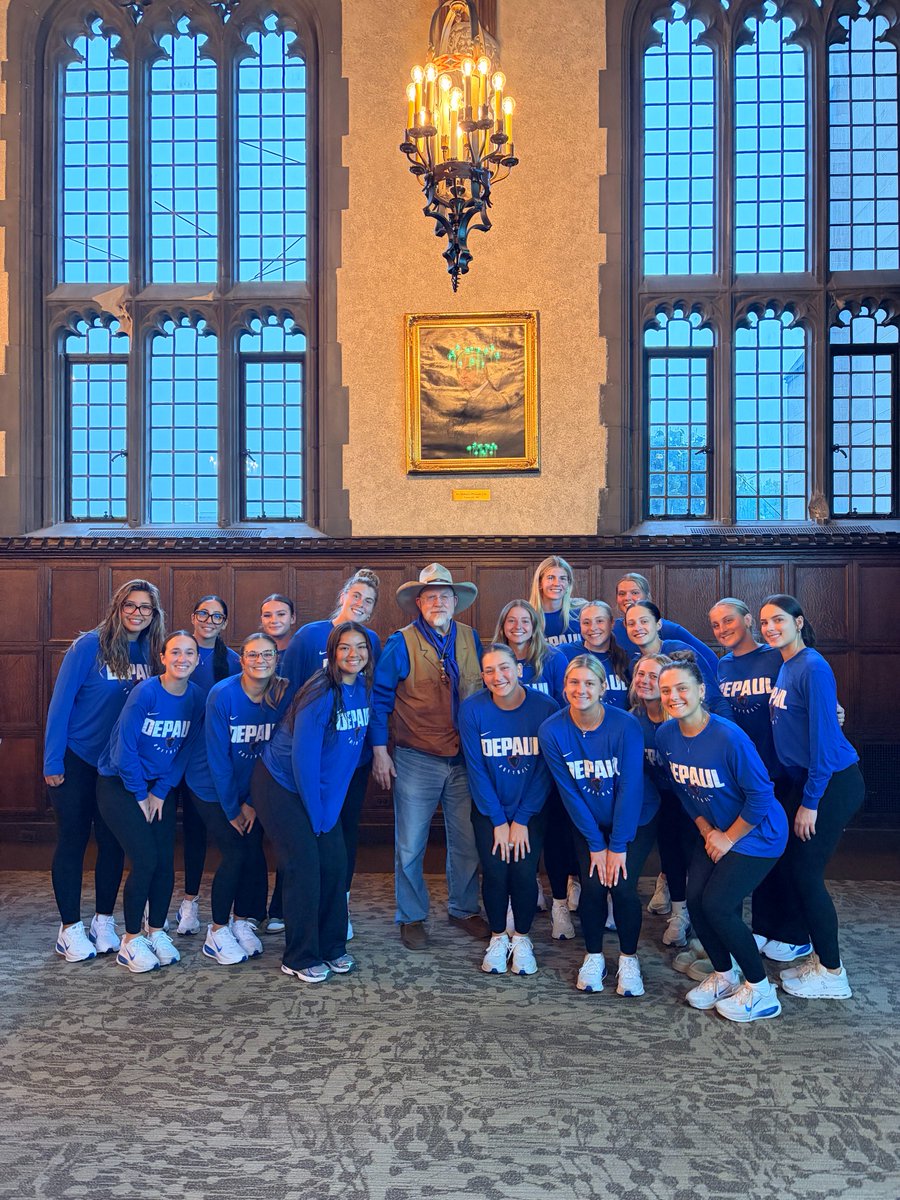 DePaulSB's tweet photo. 25 years of "Big Vinny"! 🎨💙🤍

Loved celebrating Brother Mark Elder’s iconic mural today! https://t.co/00fJz14kDn
