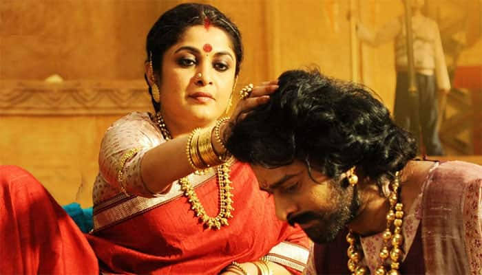 ForBetterAndhra's tweet photo. Oppukokunte cheppandi.. 
sivagami @meramyakrishnan Mataga Bahubali vintadu https://t.co/k9b2HP9yQH