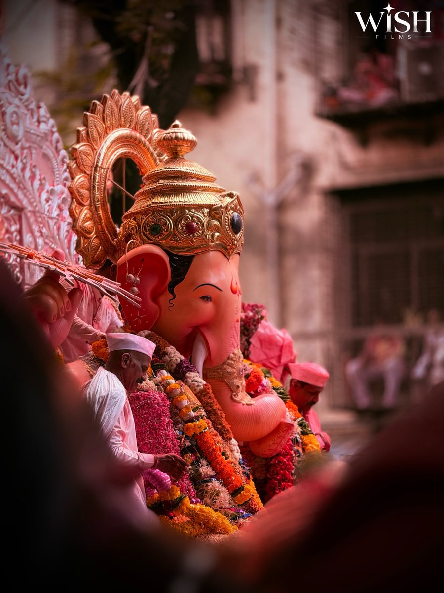 nhichahiyekoi's tweet photo. Lalbaugcha raja 2026🫶🙏❤️ https://t.co/6XrV4f9DMV