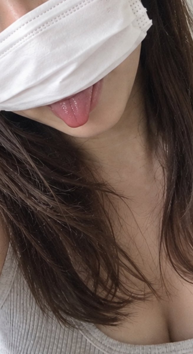 aya_chu__'s tweet photo. まあゆっくりやりまーす。
ただセックスの競馬が好きなだけの女なので。
めっちゃ舌磨きした笑
#裏垢女子 https://t.co/zdMk5qjlMm