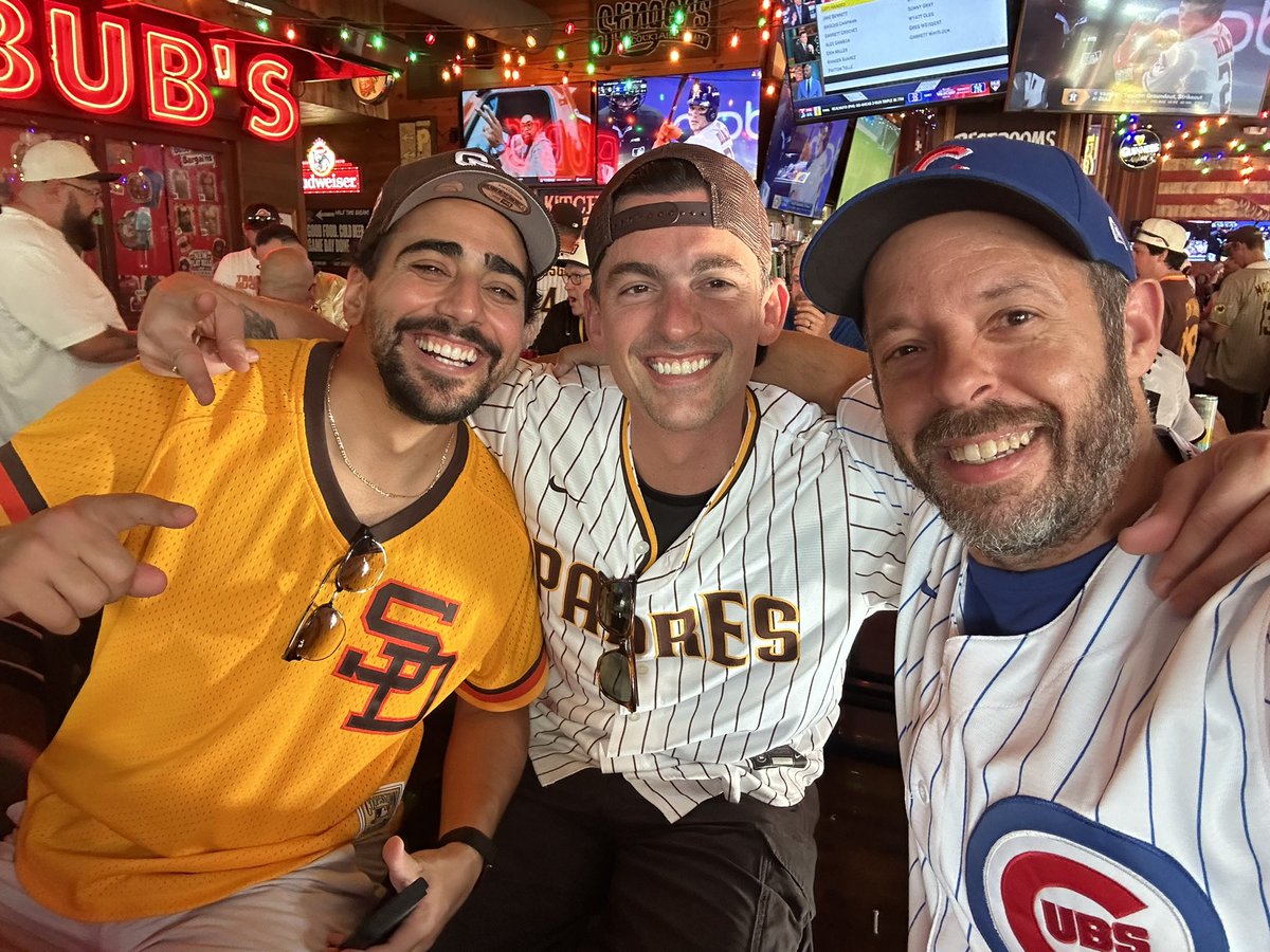 stevesher_7's tweet photo. Back home from SD and despite the outcome for the #Cubs , I want to take a moment and give a shoutout to all #Padres fans.  Enjoyed a lot of great interactions with many Padres fans who were friendly and welcoming in and around @PetcoPark .  #FightForTheFaithful https://t.co/uY8qvXPI4l
