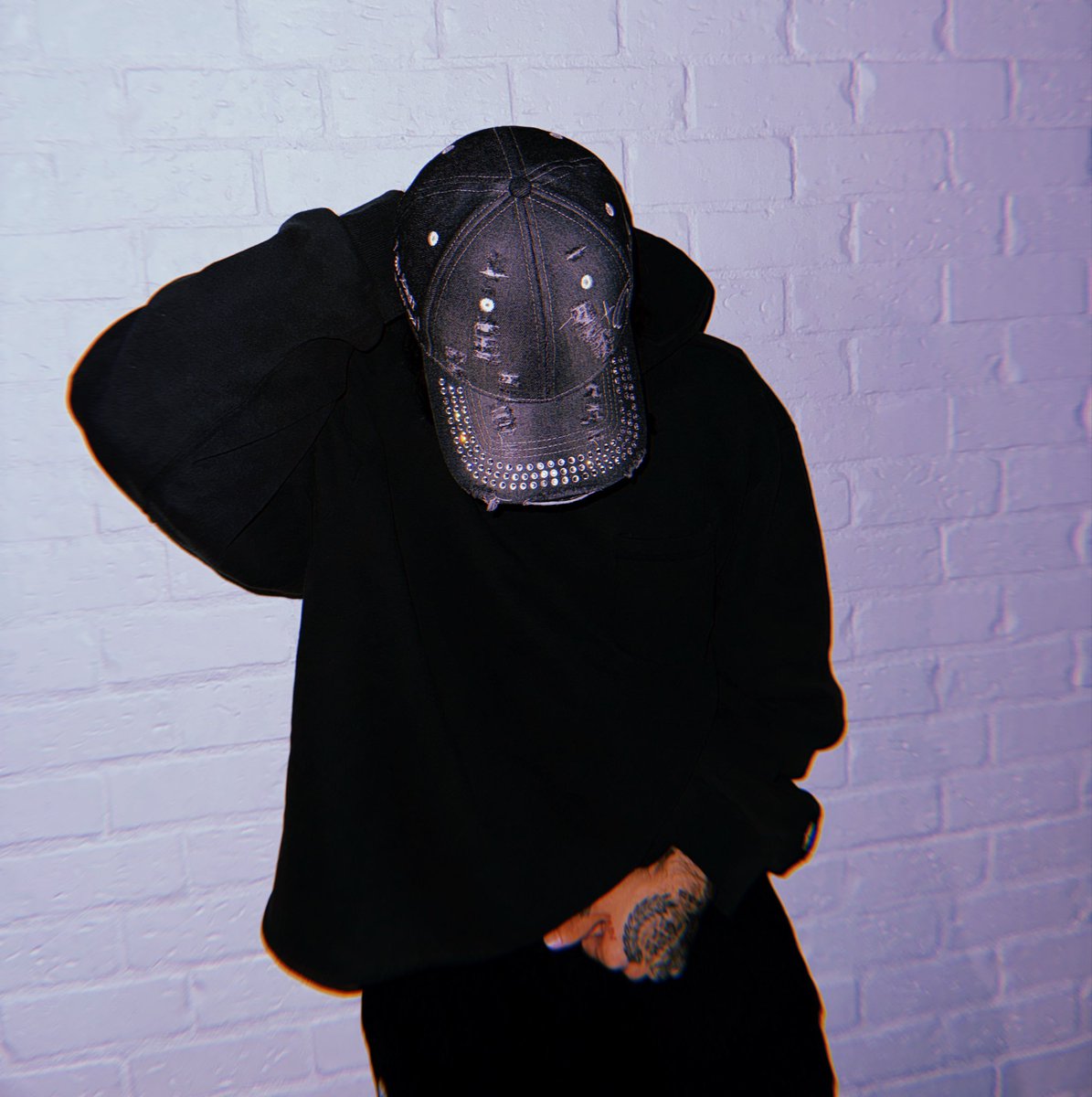 J_Chetta's tweet photo. swear if i got paid everytime someone lied or gossiped about me, id have enough to give the ones tryna take it from me. good thing karma is free. common sense is free. god is free. new music bout to drop &amp; i luv yall #luckyyou #worldwarme https://t.co/6O3c4yAiAA