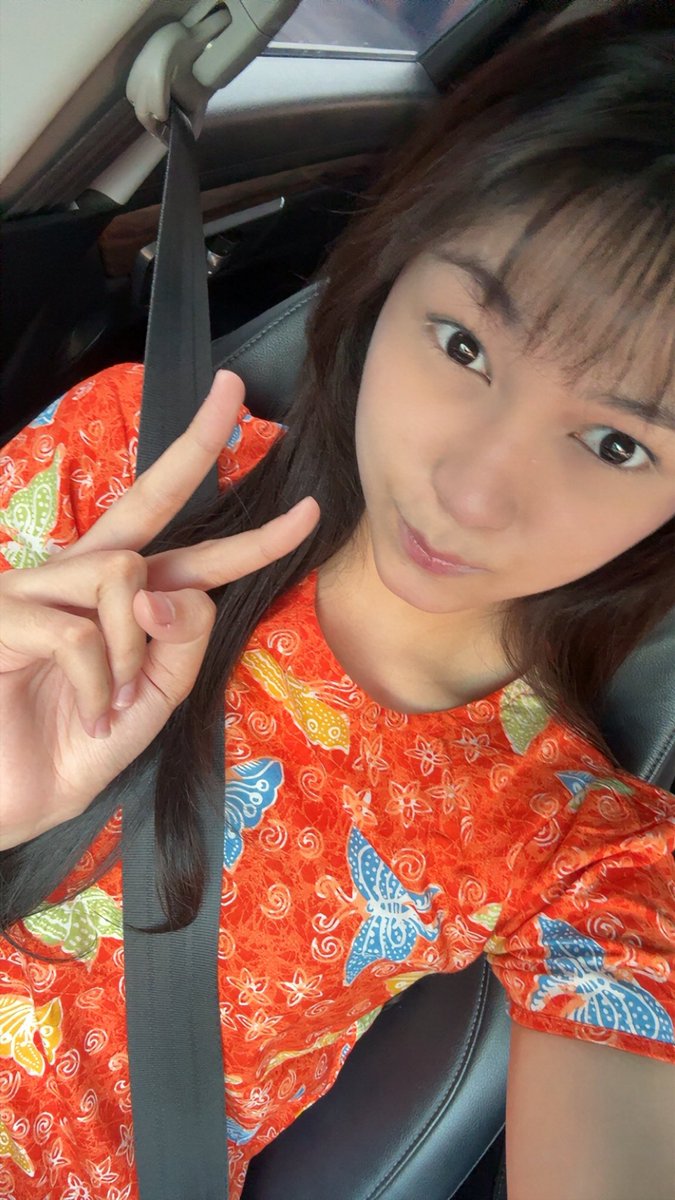 _reginawilian's tweet photo. selamat hariii batikkk 😍🩷🩷 https://t.co/DUJGxea4z6