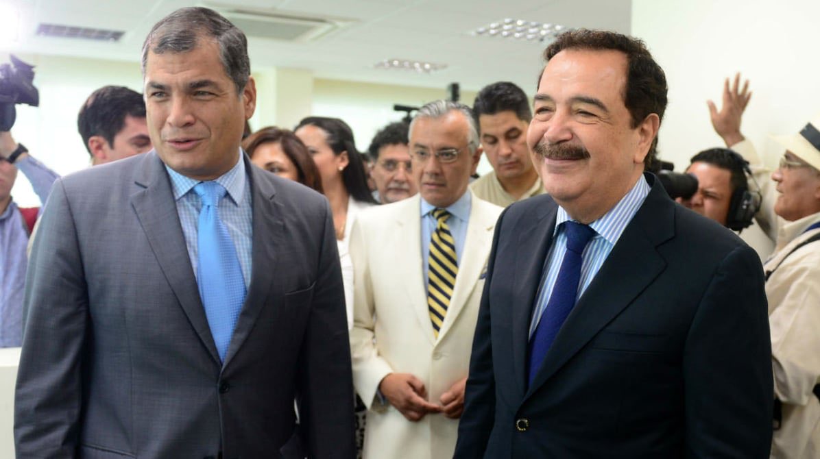 Lalizen_Ziada's tweet photo. Hoy Cynthia @cynthiaviteri dijo una gran verdad:

“NEBOT PACTÓ CON EL CORREISMO Y ENTREGÓ GUAYAQUIL A AQUILES”

Duela a quien le duela, esa es una realidad 
@jaimenebotsaadi 
@MashiRafael 
@aquilesalvarez 
El socialismo no volverá a Guayaquil https://t.co/XOu1DbV8Fm