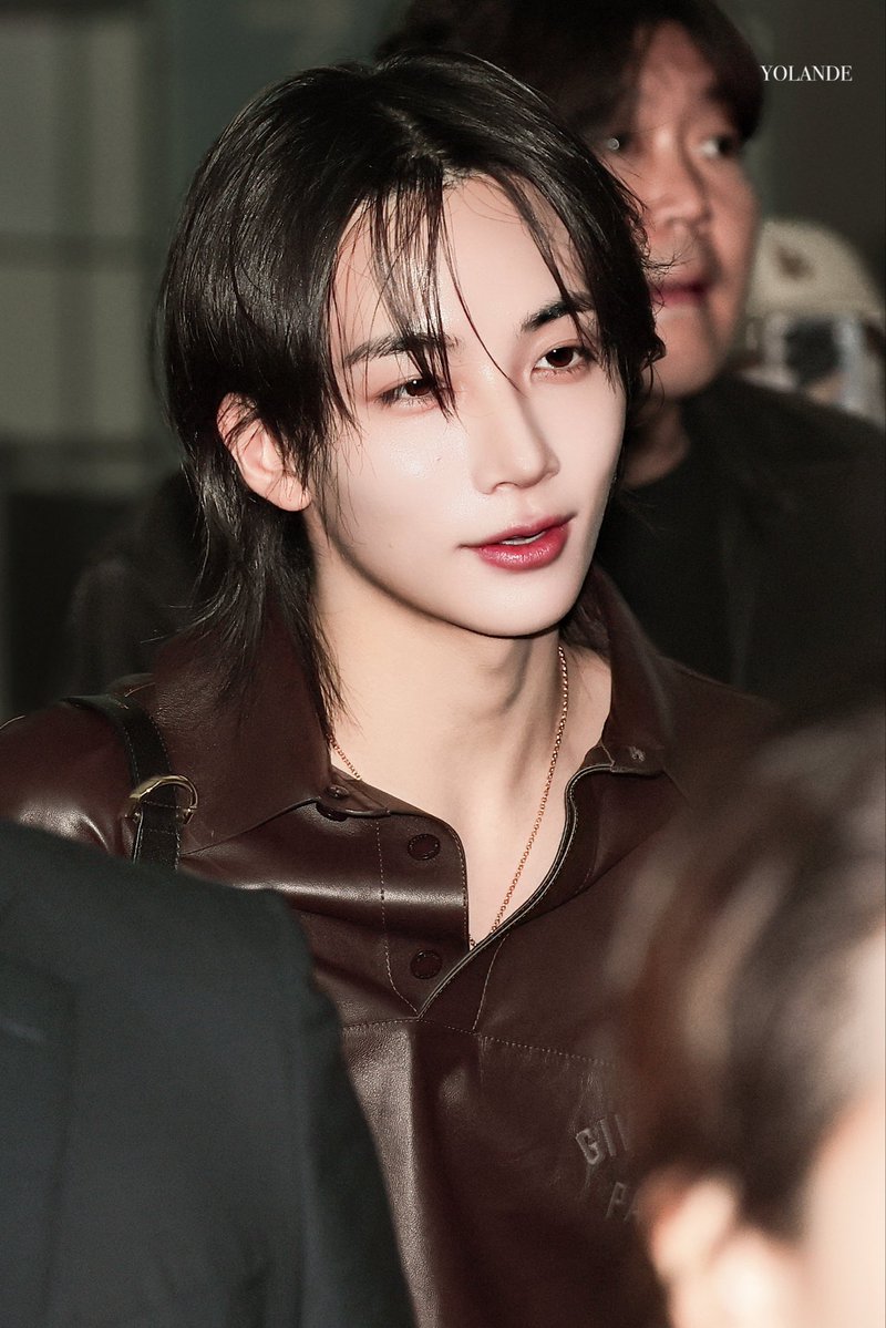 Svt_yolande's tweet photo. 260930
#JEONGHAN #세븐틴 #정한 #ジョンハン #SEVENTEEN @pledis_17 https://t.co/OhimN7dgQU