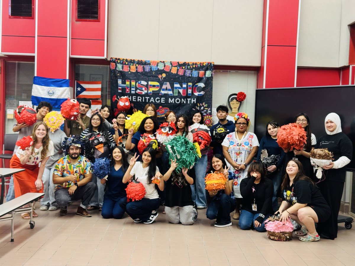 CuratorCreative's tweet photo. Hispanic Heritage Month Celebrations were a HIT! 💥 Especially with the Piñatas! 🪅 
Hispanic Heritage Bowl, Loteria, and Piñatas brought joy to everyone while learning more about the Hispanic culture of our students!
Feeling lucky to be a part of this amazing school! 🥰
#mpnd https://t.co/GK24BgsSxD