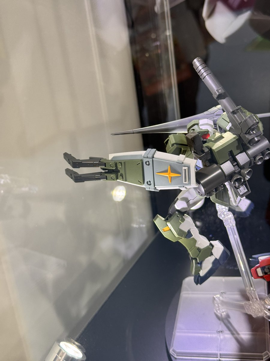 triple_hook's tweet photo. プレバン関連の新発売で一番嬉しかったのはこれかな
HG ジーライン・アサルトアーマー
シールドのクローも過去パーツの流用無しの新規
これは嬉しいですね
#ガンプラ https://t.co/idwqGX5uNW