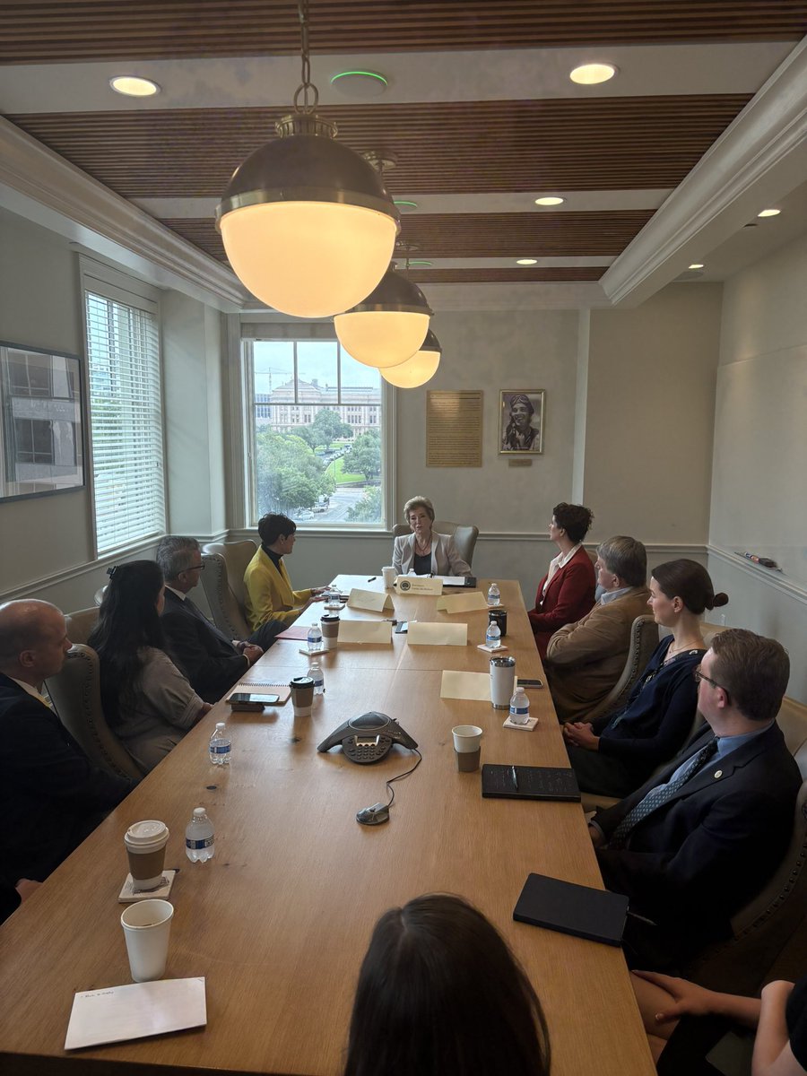DonnaCampbellTX's tweet photo. Thank you to U.S. Secretary of Education @Linda_McMahon for inviting me to join her for an education roundtable this morning in Austin. 

I appreciated the opportunity to hear updates from the federal level and discuss the work underway in the Texas Senate Committee on Education to strengthen student outcomes, expand educational opportunity, and empower Texas families.

It was also great to be joined by House Public Education Committee Chairman @BradBuckleyDVM and State Representatives @Schoolcraft4TX and @EllenTroxclair for this important conversation.

Thank you, Secretary McMahon, for coming to Texas and taking the time to hear directly from Texas lawmakers about the work ahead! #txlege #education #schoolchoice
