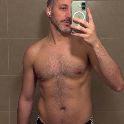 sucher19861's tweet photo. #NuevaFotoDePerfil https://t.co/clMn0v9JQp