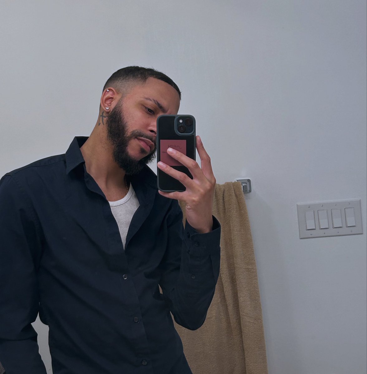 thatboyjefrey's tweet photo. ✨🙌🏽 https://t.co/QkZFi37OoX