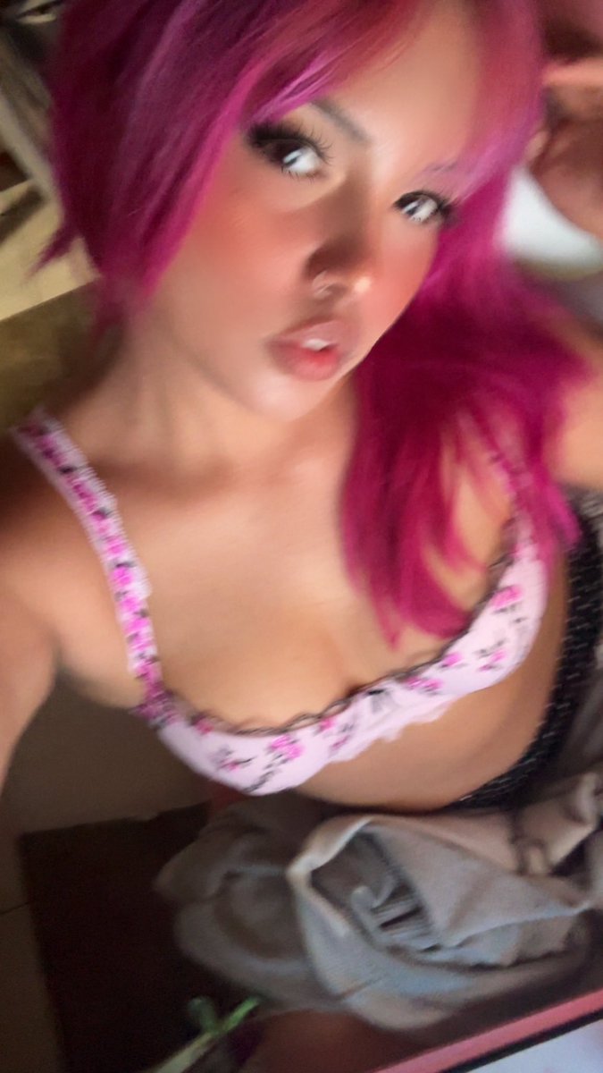 puniriki's tweet photo. its my bday month gimme ur money

#findom #finsub #femdom https://t.co/j1gbyWIfEL