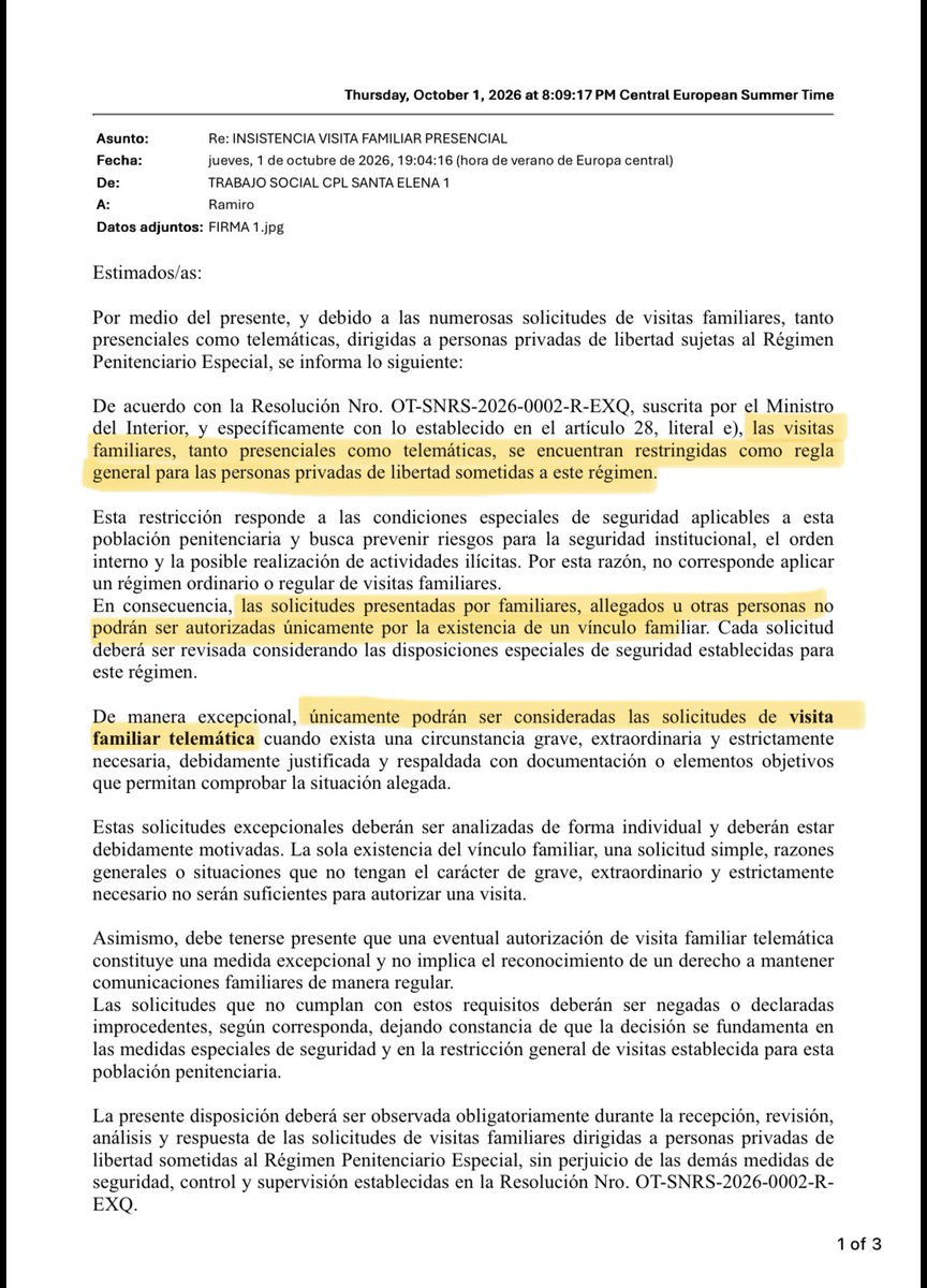 FioYcaza's tweet photo. ¿Por qué un hombre que supuestamente está en la Cárcel del Encuentro, solo por su seguridad, no puede recibir visitas de su esposa y sus hijos? Porque eso fue lo que dijeron en mayo el Ministro John Reimberg y la Ministra Nataly Morillo (ver video): que lo llevaron “para protegerlo”.

¡Mienten! No es por su seguridad y mucho menos “para protegerlo”. Lo quieren aislado, silenciado, sepultado en la mazmorra del Nuevo Ecuador.

Que el SNAI esté “considerando” darme una visita por Zoom evidencia que la narrativa del privilegio es solo eso, una narrativa de relatos falsos, construidos para imponerlos en los medios oficialistas.

Sus contradicciones son evidentes, pero créanme que mi espíritu de lucha es mucho más fuerte. Seguiré reclamando por los derechos de Aquiles y por los de mi familia.