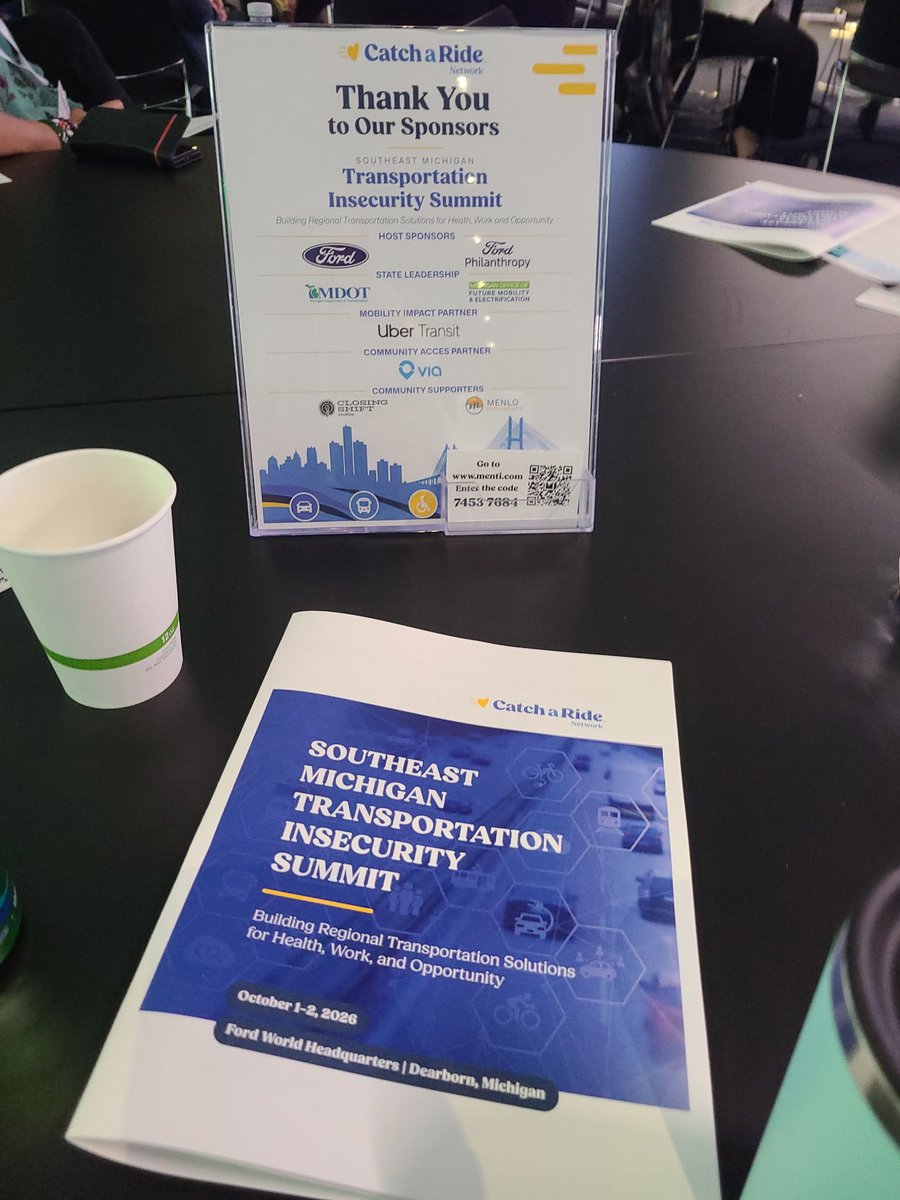 DetroitTransit's tweet photo. Today, we got to speak on a panel at Ford's new HQ with SMART, TheRide, DDOT, and Uber! This panel focused on addressing transportation insecurity in Metro Detroit. Thank you for having us Ford! https://t.co/kt75s7Q41v