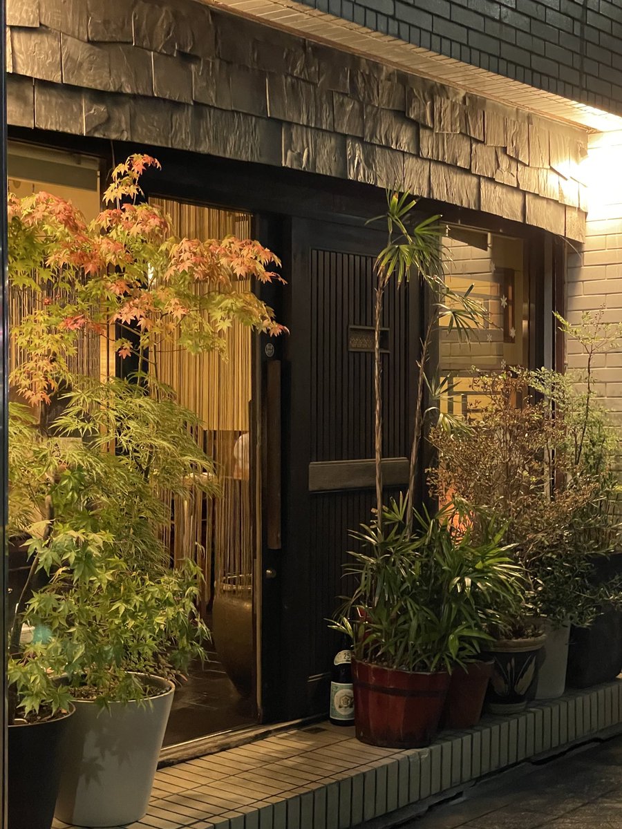 withremrem's tweet photo. 昨晩の景色
そばは珍しく寄らなかった
その代わり、藤崎が閉店間際��半額寿司を23時頃食べてた(汗)
本日、仙台、快晴☀️
さ、そろそろ出動〜っ！！
#糖質制限 #ダイエット #魚食 #断酒 #16時間断食 #ﾕﾙ旅 https://t.co/JCNURxZbWK