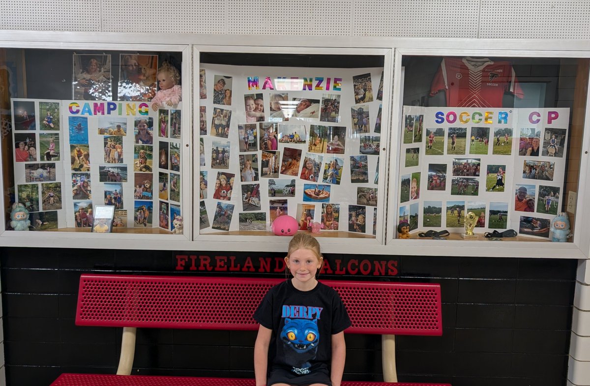 GroboskeLaura's tweet photo. This week we have 2 more Falcons that are showcasing themselves for the school! Thea and Mackenzie did an amazing job with their displays! @FES_Choe @Falcon_update https://t.co/zitR7YICYw