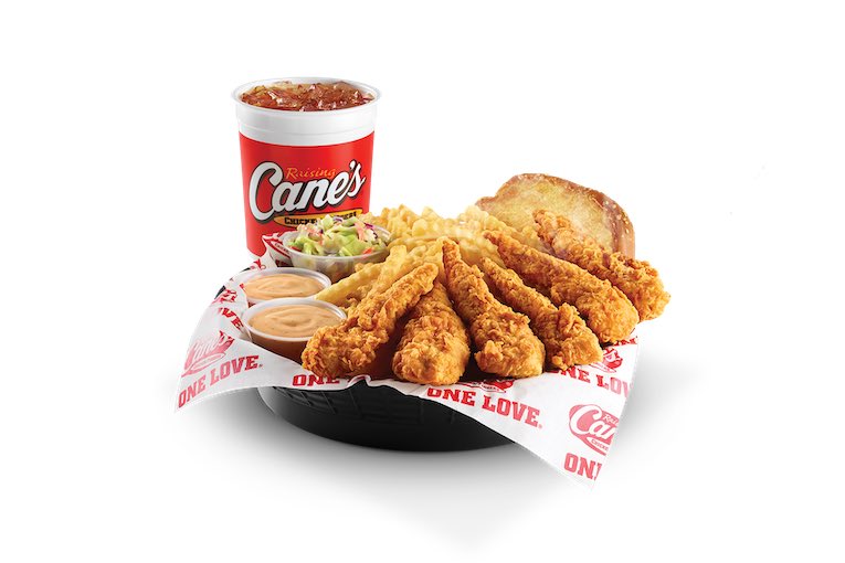 maximumswaggg's tweet photo. When I had AMC stubs I used to sneak a caniac combo into the movie theater they hated me https://t.co/wMxoOUFrYf
