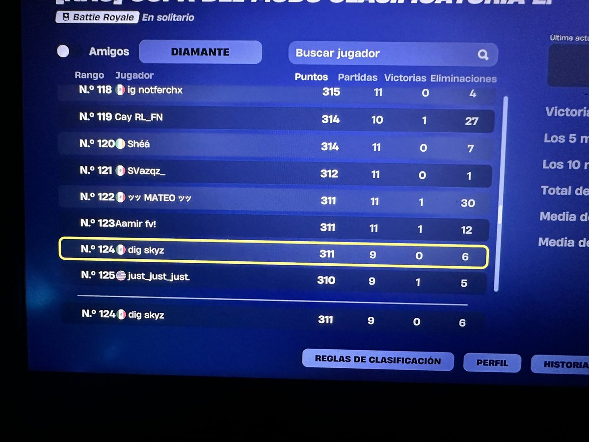 AndrycBDM's tweet photo. LFT #Fortniteㅤㅤ 

I'm ->IGL<-but I can fulfill the role of Fragger✅, I speak Spanish and English, a little Portuguese, I'm From ->NA Central/40 ping and 60 fps<-, I'm keyboard and mouse and good level in editing and construction, anyone interested in my DM👈✅ https://t.co/mz7Vf1XdIc