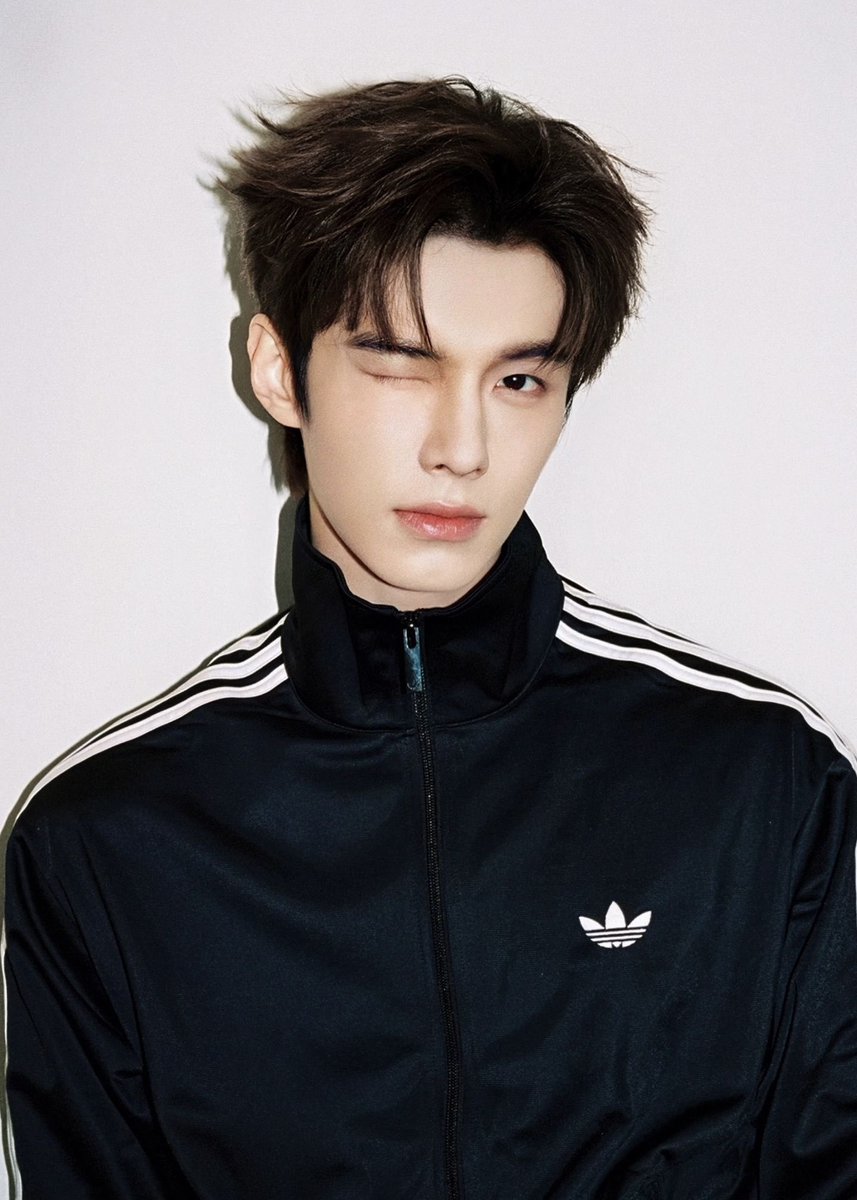 crazy_zhongja's tweet photo. #중드트친소 #중연트친소

최근에 입청운, 알희, 치하, 쌍궤병에 걸린 저를 탐라에 심어주세요
같이 중드 얘기해요☺️

미남미녀 다 사랑하지만 제 취향은... https://t.co/psBdJBcLvG