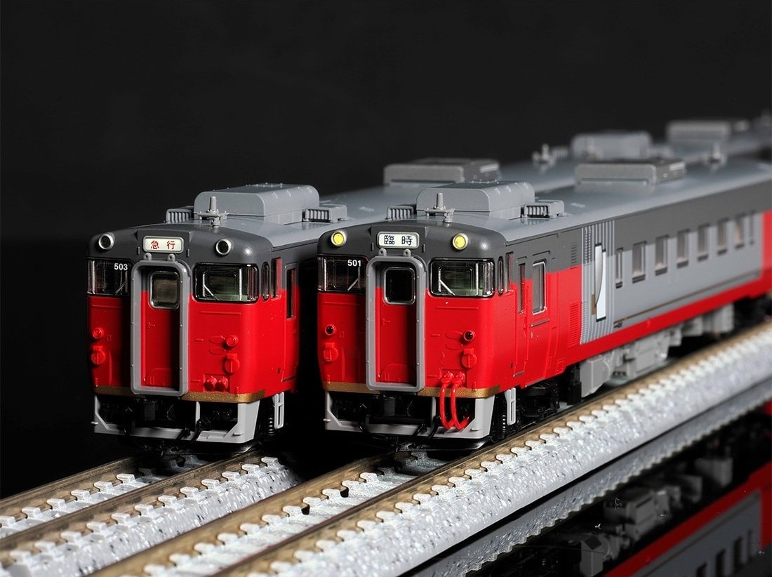 ngauge_jp's tweet photo. 【TOMIX】発売予定品情報
全日本模型ホビーショー会場先行発表
製品化決定
・JR 223系0番代

タカラトミーモールオリジナル
2027年5月発売予定
キハ400形500番代　お座敷車 24,200円

https://t.co/z0ghnPxUoW https://t.co/hnTBCCQSLe