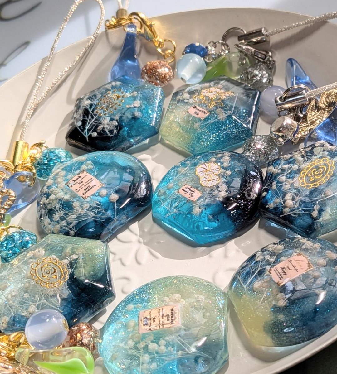 MubePs's tweet photo. #望遠鏡から見えた作品をご紹介します #365DIYtheme
果てしないブルー https://t.co/BxdbZdX3h6