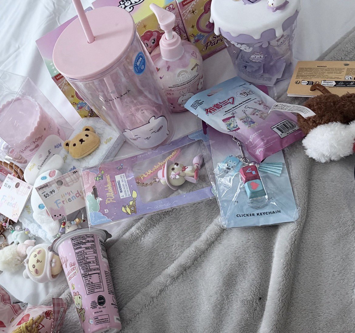 ziattu's tweet photo. haulhaulhaul.. https://t.co/HdTobMTjgF