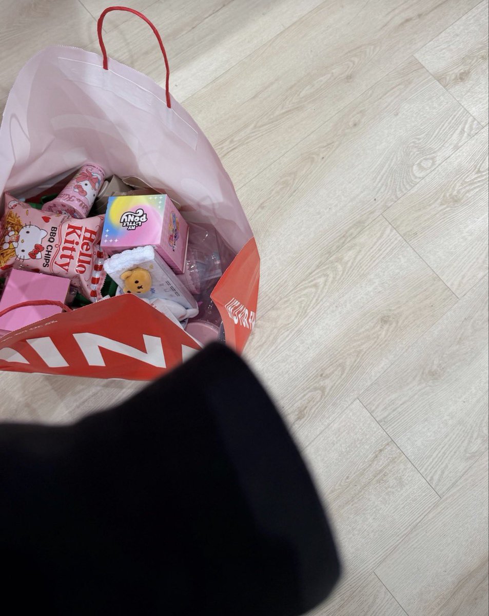 ziattu's tweet photo. haulhaulhaul.. https://t.co/HdTobMTjgF