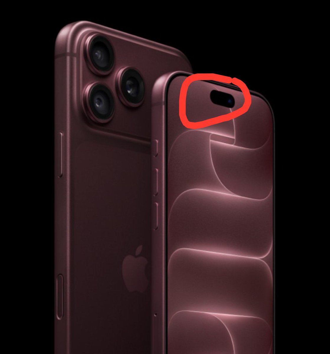 jaesolene's tweet photo. Jaehyun ganti iphone 18 damn, beli di milan yaa kamu 😭 dia konsisten dengan versi genap https://t.co/iYU058thKK