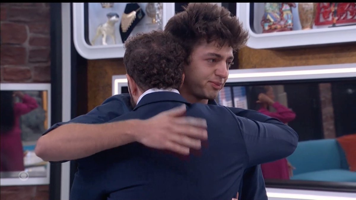suRYvor's tweet photo. Drew getting evicted by the last remaining icon is pure poetry #BB28 https://t.co/UomF7sxRiK